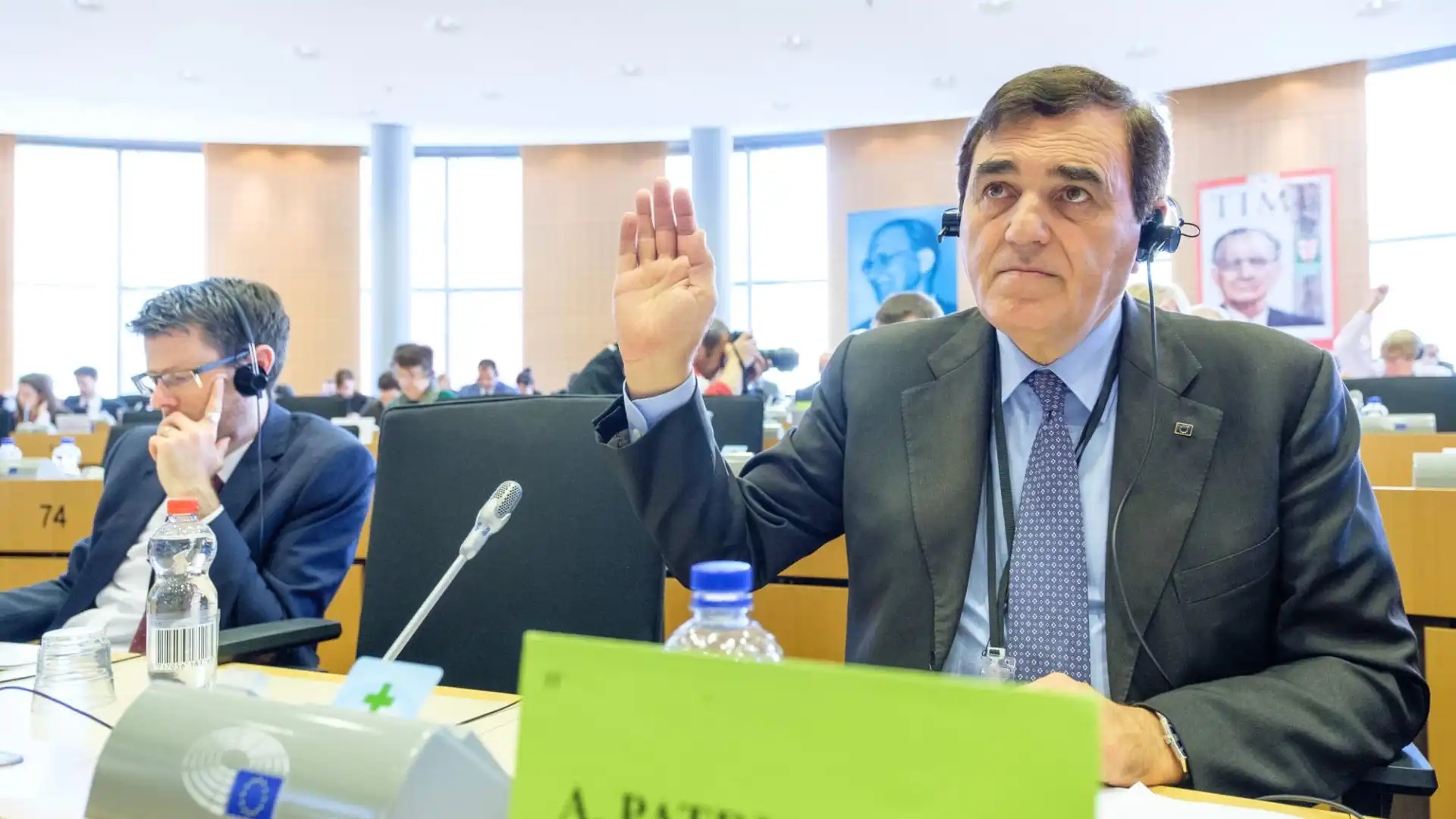 Efficientamento energetico edilizio, il Parlamento Europeo esprime voto favorevole sulla riduzione dei consumi. Il commento di Aldo Patriciello